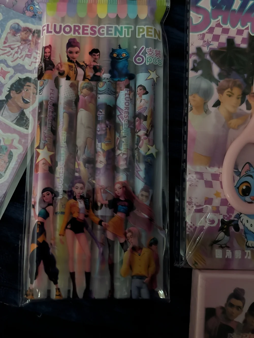 New K-pop Demon Hunters Bundle Stationary Set